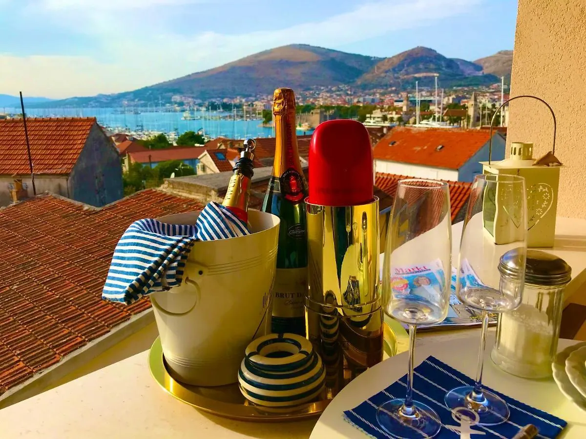 Pearl Of Croatia 4 Sterne Apartment Trogir
