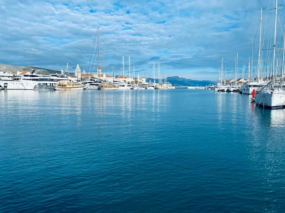 Pearl Of Croatia 4 Sterne Apartment Trogir