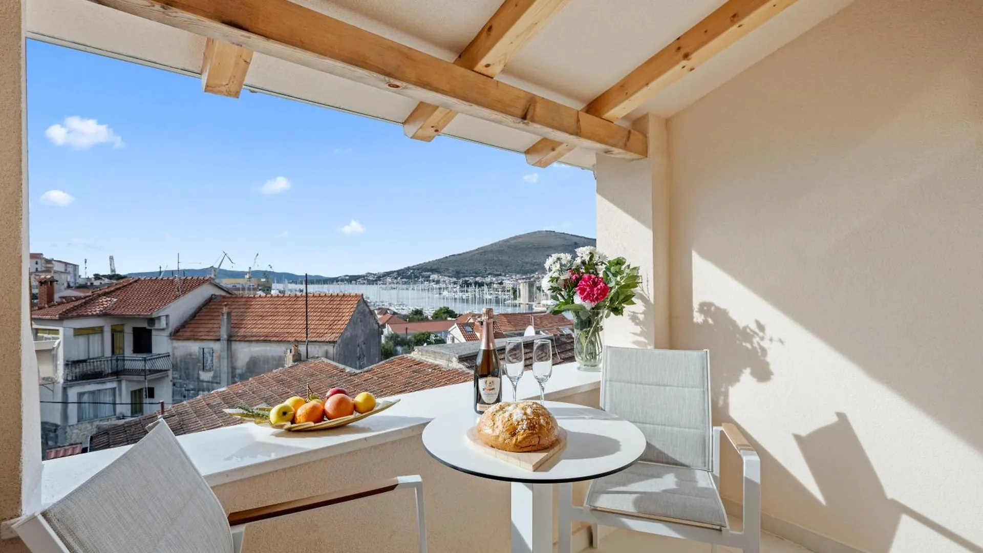 Pearl Of Croatia 4 Sterne Apartment Trogir