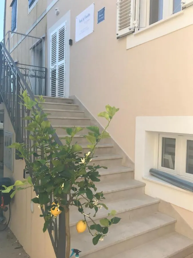 Apartmán Pearl Of Croatia 4 Sterne Trogir